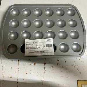 Pampered Chef Donut hole pan